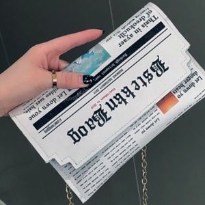 Newspaper Fold over & Snap Chain Crossbody